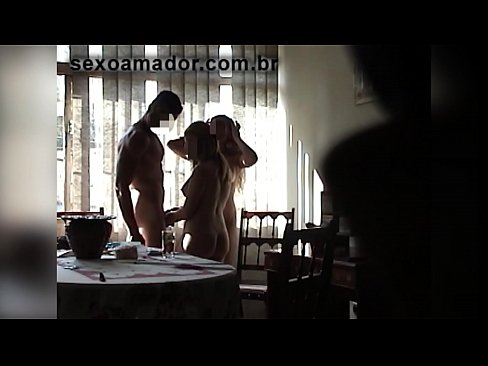 ❤️ Ħbieb sesswali jistiednu raġel ġgant u threesome miegħu Porn Russu fil-porn mt.virtsextor.ru ❌❤