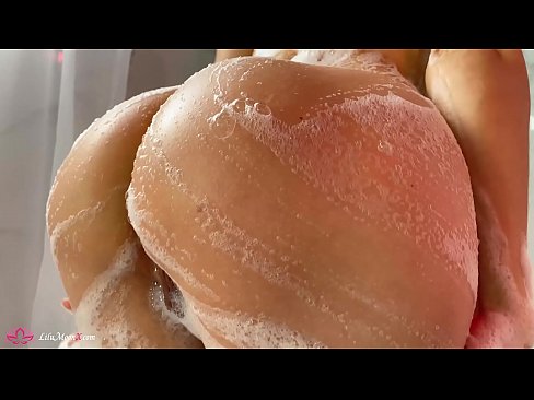 ❤️ Brunette Masturbates Pussy b'vibratur għal orga intens fid-doċċa Porn Russu fil-porn mt.virtsextor.ru ❌❤