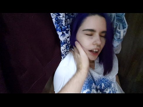 ❤️ Sibt lil sis tiegħi fil-closet u għenitha tiġri Porn Russu fil-porn mt.virtsextor.ru ❌❤